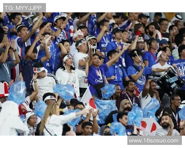 日本足球明星的女友们揭晓她们的爱情故事与生活点滴