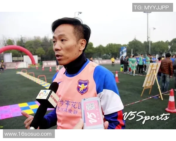 武汉足球之星崛起记:从校园到职业赛场的辉煌历程